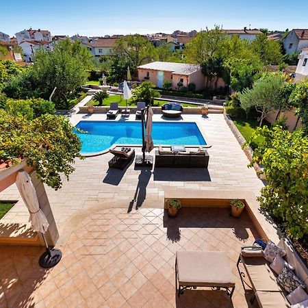 Navis Luxury Villa 沃迪切 外观 照片