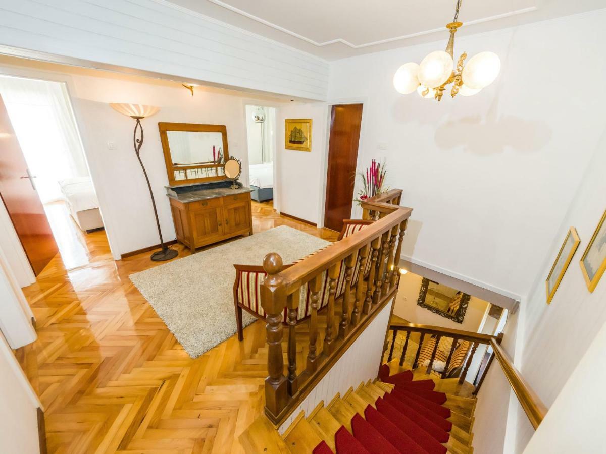 Navis Luxury Villa 沃迪切 外观 照片