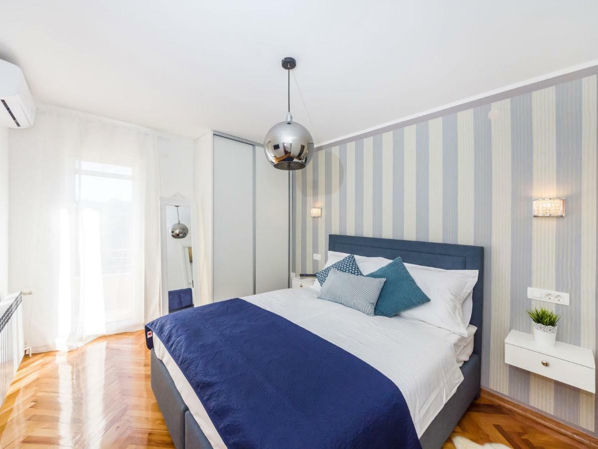 Navis Luxury Villa 沃迪切 外观 照片